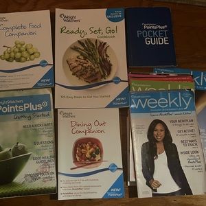 Weight Watchers guides, materials, organizer, etc…